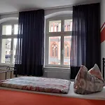 Zum S C H M U C K Giebel - & Tangermuende
