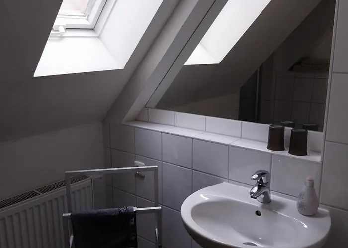 Zum S C H M U C K Giebel - Pension&fewo